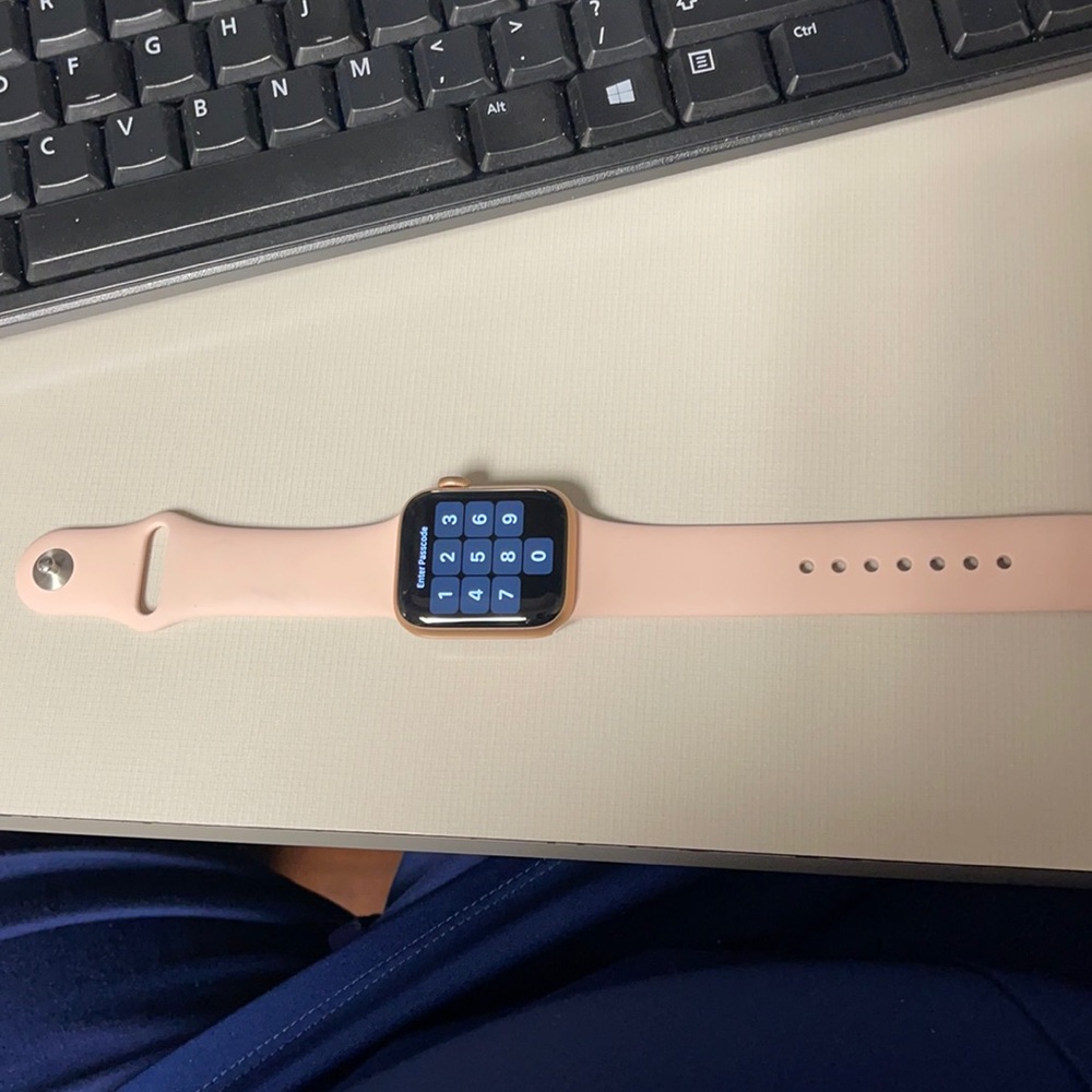 Apple watch series 6 40mm